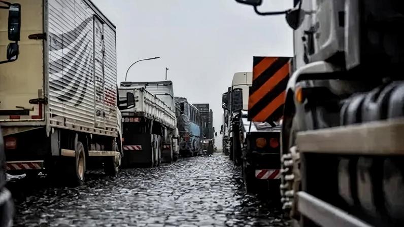 Caminhões