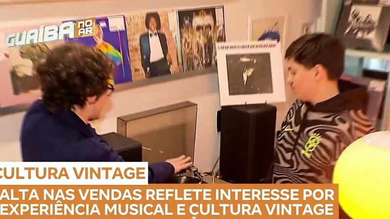 Vinil volta à moda e conquista nova geração em Porto Alegre