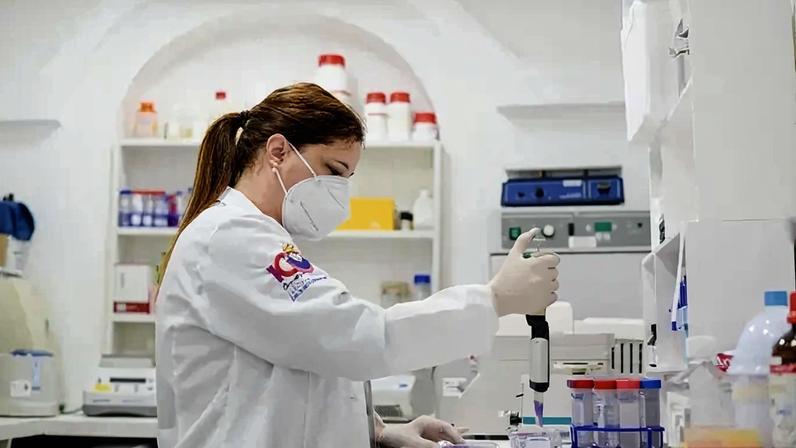 Parte dos recursos captados via renúncia fiscal é investida em pesquisas de novas formas de diagnóstico e tratamento de doenças complexas que afetam crianças e adolescentes