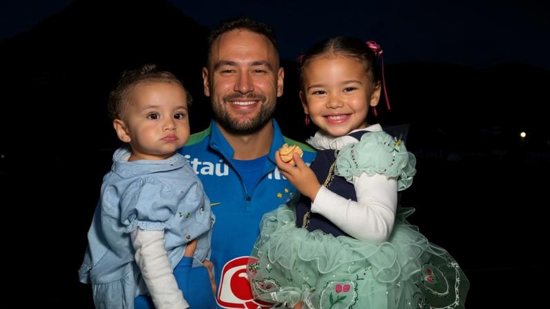 Neymar anunciou que será pai pela quinta vez