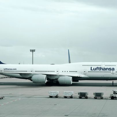 Investigadores avaliam falha do trem de pouso em Boeing 787 da Lufthansa