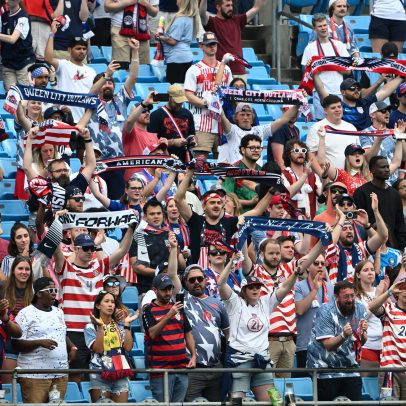 Ingressos caros levam torcedores a buscar formas de vivenciar a Copa