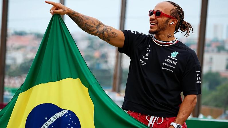Lewis Hamilton é um dos maiores admiradores do Brasil entre as celebridades internacionais