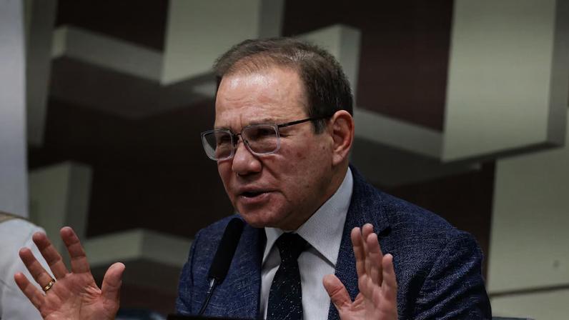 Presidente do Banco de Brasília (BRB), Nelson Antônio de Souza, durante depoimento na Comissão de Assuntos Econômicos (CAE) do Senado Federal