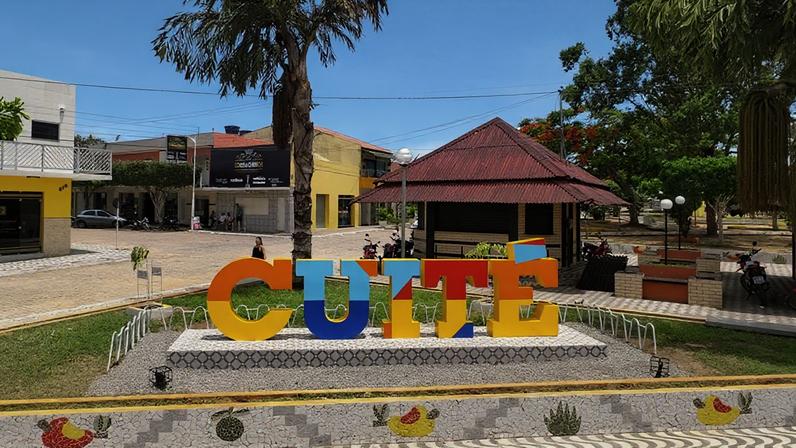 Prefeitura de Cuité antecipa metade do 13º salário e injeta quase R$ 550 mil na economia