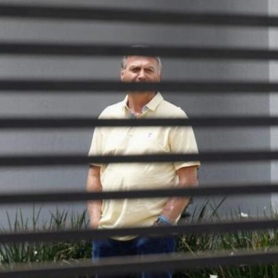 Defesa de Bolsonaro nega falta grave e pede manter domiciliar