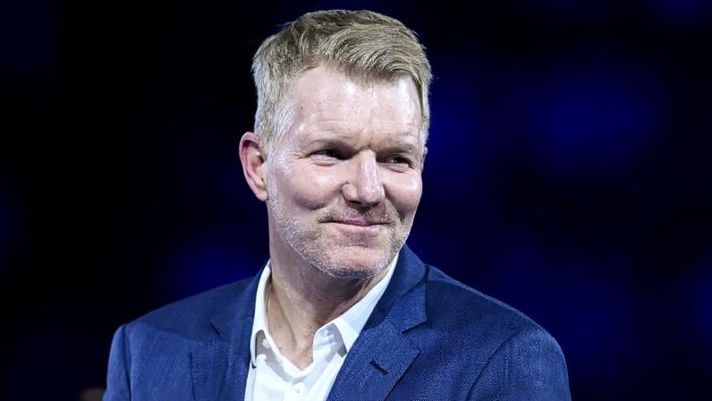 Jim Courier's route to becoming a tennis broadcaster began in earnest 35 years ago in Paris.