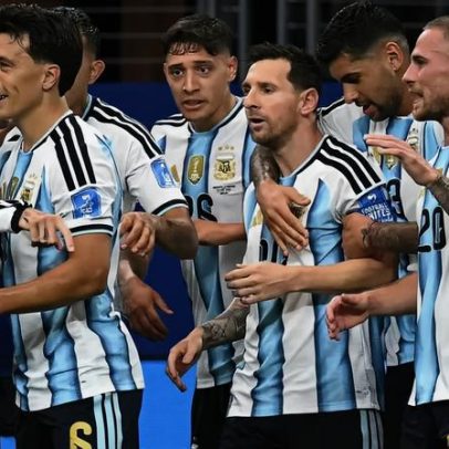 Messi faz história; Argentina vence Áustria e se classifica na Copa