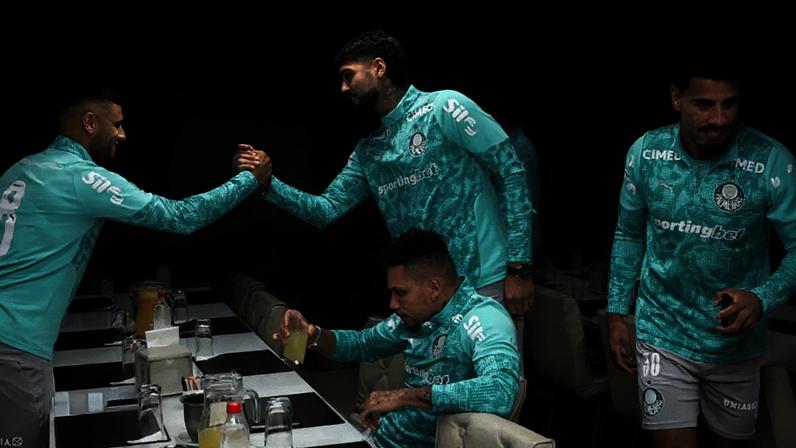 Jogadores do Palmeiras se reapresentaram na Academia de Futebol (Foto: Cesar Greco/Palmeiras/by Canon)