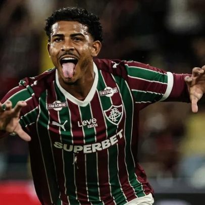 John Kennedy revela clube de infância e se declara ao Fluminense: não consigo mais