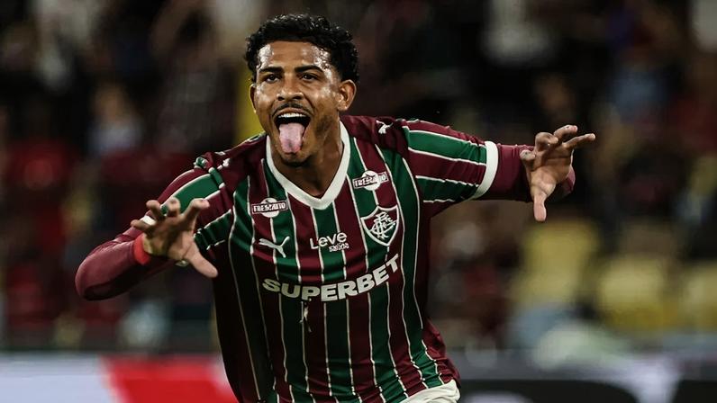John Kennedy comemora gol em Fluminense x Flamengo (Lucas Merçon/ Fluminense FC)