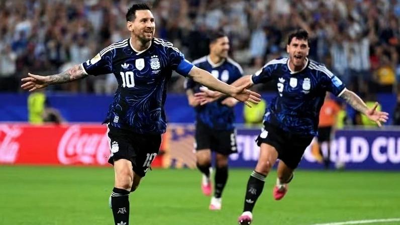 Messi marcou seu 19ª gol em Copas