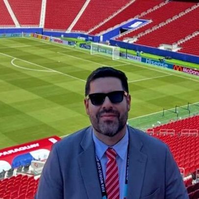 FIFA retira credencial de comentarista paraguaio por ofensa a árbitro