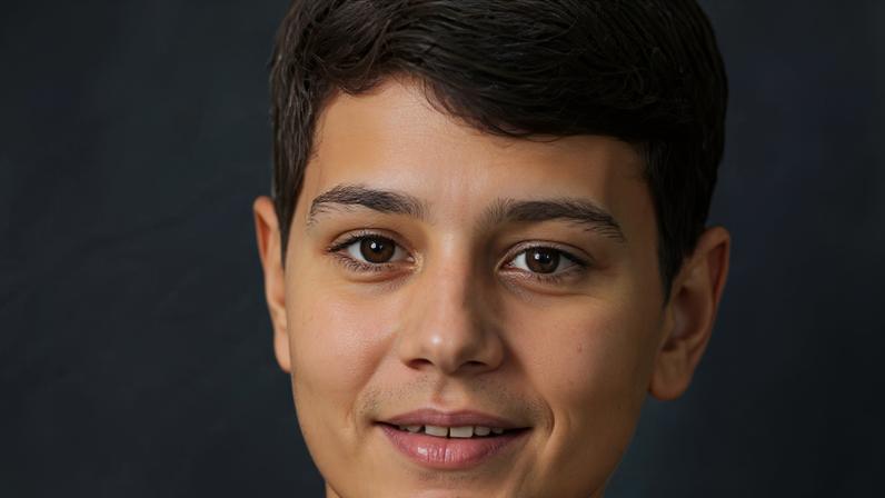 Menino atacado por tubarão teve o estado revelado