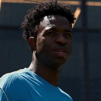 Fifa autoriza entrevistas em espanhol no Mundial após polêmica com Vini Jr.