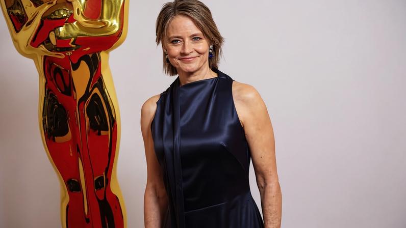 Jodie Foster afirma que envelhecer sem plásticas pode render papéis