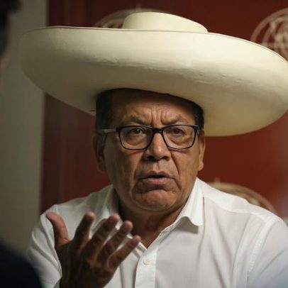 Eleições no Peru: Sánchez vs Fujimori em meio à instabilidade