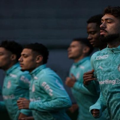 Palmeiras treina em dois períodos sem Abel; Vitor Roque treina com bola