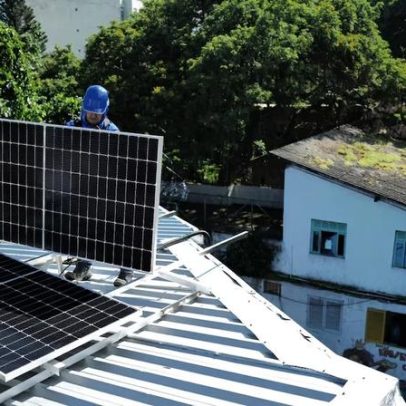 Expansão de painéis solares testa a rede elétrica durante jogo do Brasil