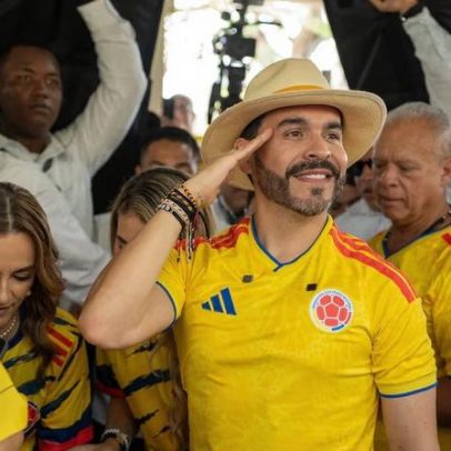 Abelardo de la Espriella vence segundo turno na Colômbia, indica contagem preliminar