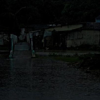 Famílias são realocadas e comunidade fica isolada após chuvas na Paraíba