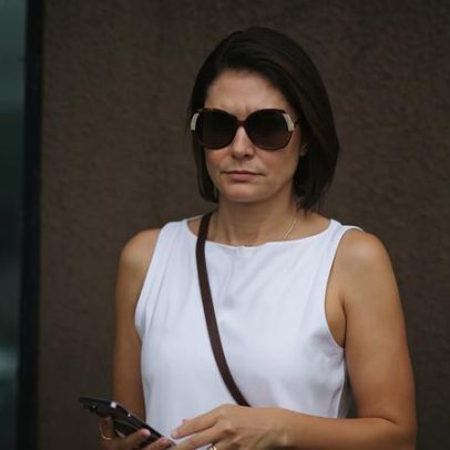 Michelle coloca candidatura em xeque; apoiará Flávio Bolsonaro no momento certo