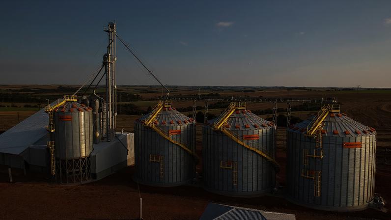 Armazenagem agrícola no Brasil chega a 233,8 milhões de toneladas, indica IBGE