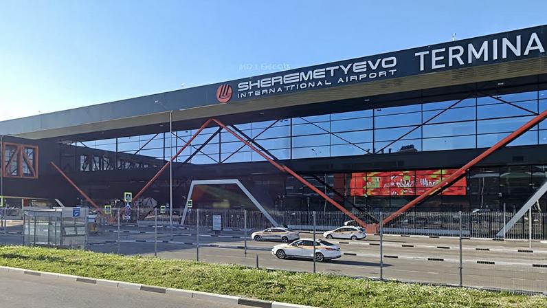 Moscou fecha aeroportos após ataque com drones e interceptação de 59 aparelhos