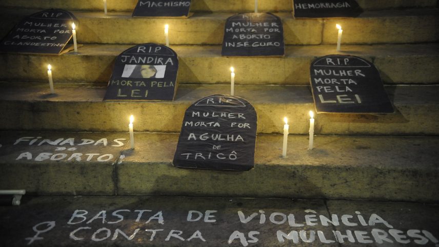 Lei obriga agressores a reembolsarem o SUS pelos custos de atendimento às vítimas de violência