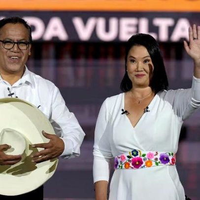 Keiko Fujimori lidera eleição presidencial no Peru com 99% de apuração