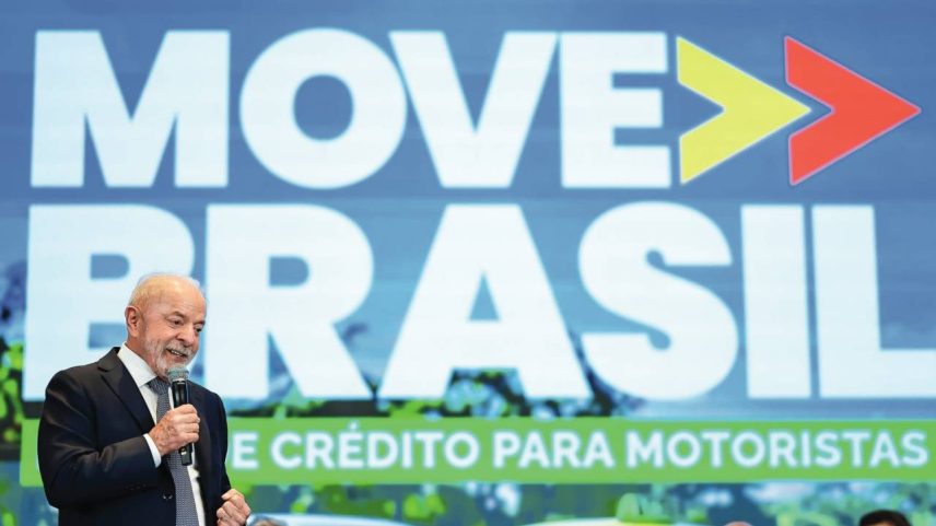 POPULISMO - Lula em anúncio de programa de crédito para motoristas de aplicativos: benesses eleitorais (Ricardo Stuckert/PR)