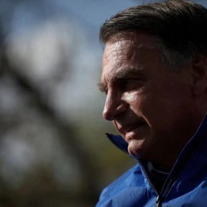 Defesa de Bolsonaro cita Collor e idoso do 8/1 para prorrogar prisão domiciliar