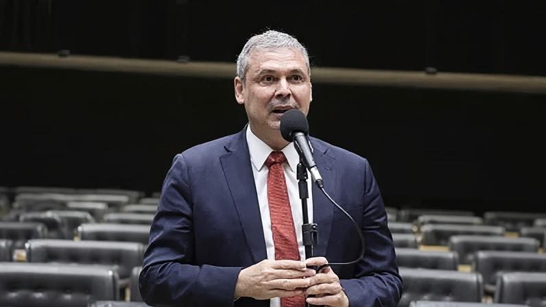 Lindbergh Farias, vice-líder do governo na Câmara