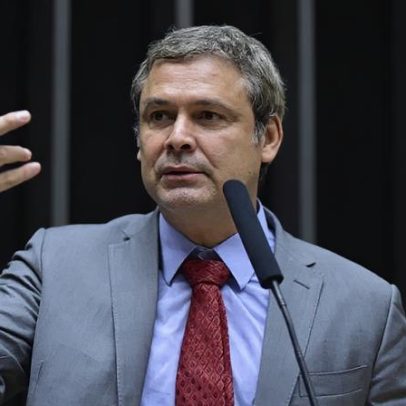 Lindbergh recorre contra envio do caso Dark Horse a Mendonça