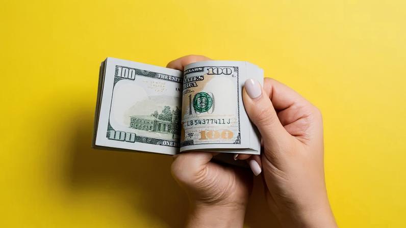 Dólar/Foto: CanvaPro
