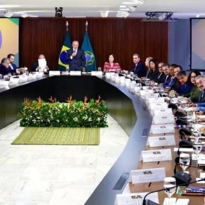 Belchior apresenta balanço do governo em reunião ministerial
