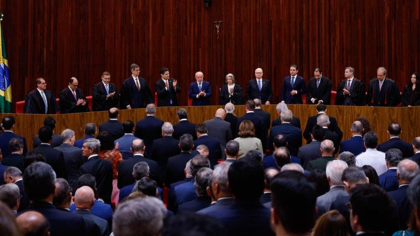 Cerimônia de posse do ministro Kassio Nunes Marques na presidência do TSE