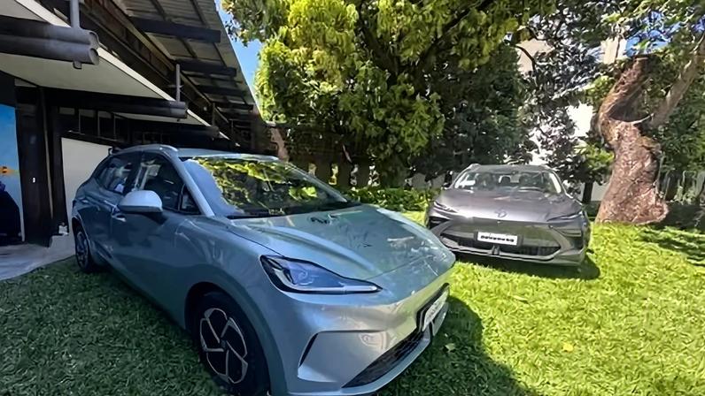 MG4 Urban e MGS5 são os dois carros da marca inglesa que serão montados no Ceará a partir de outubro