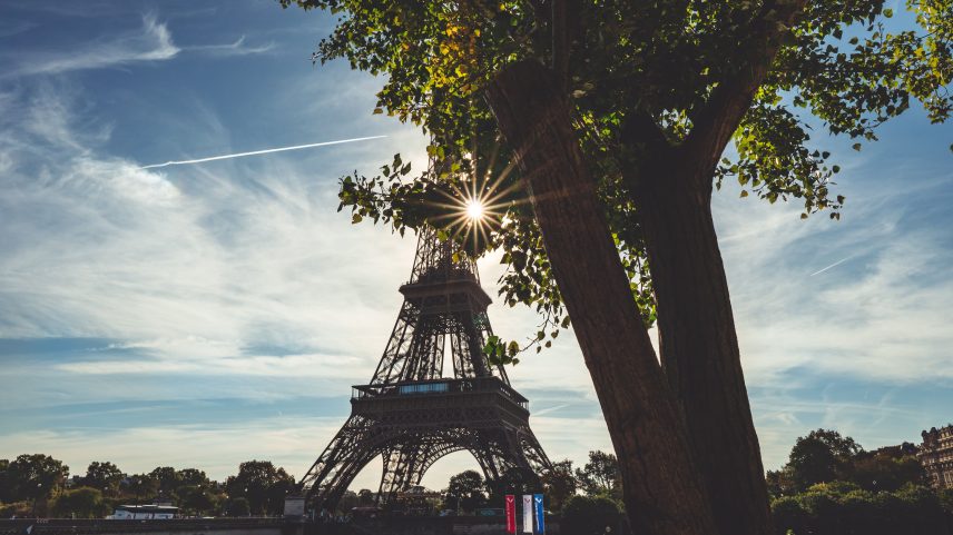 Norte-americanos vêm criticando a falta de ar-condicionado em Paris nas redes sociais