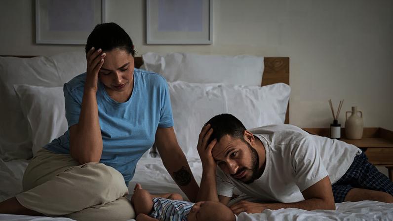 A chegada de um bebê traz mudanças significativas na rotina e na relação do casal