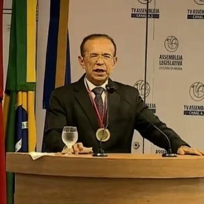 Hermes de Luna recebe Medalha de Mérito Jornalístico da ALPB