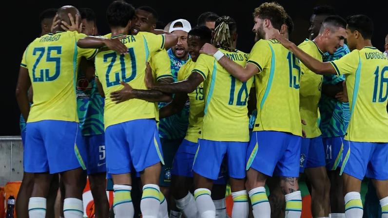 Seleção brasileira tem 96% de chance de avançar à segunda fase, segundo supercomputador Opta.