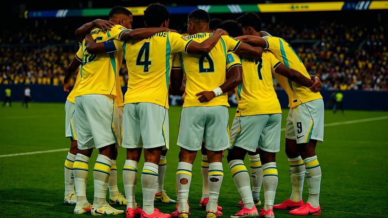 Seleção brasileira terminou a fase de grupos na liderança do Grupo C