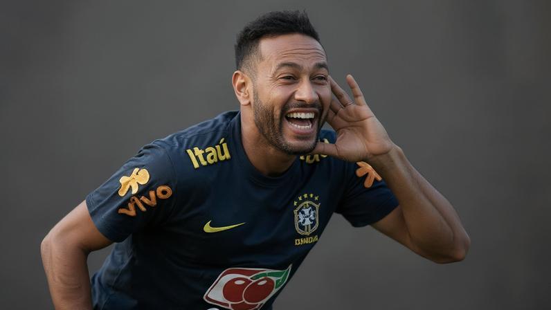 Neymar treinou com o restante do time. Mostrou desenvoltura de quem já estava bem há um tempo. Na concentração do Brasil, tudo é segredo. Pode ser que jogue alguns minutos na sexta-feira