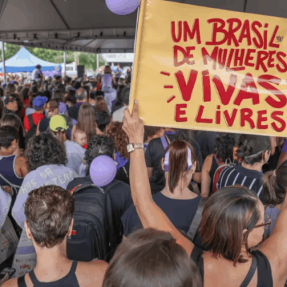 Órfãos de feminicídio passam a ter direito à pensão do INSS