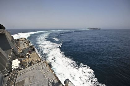 Marinha dos EUA tem atuado no Golfo de Omã para proteger os petroleiros que trafegam pela região