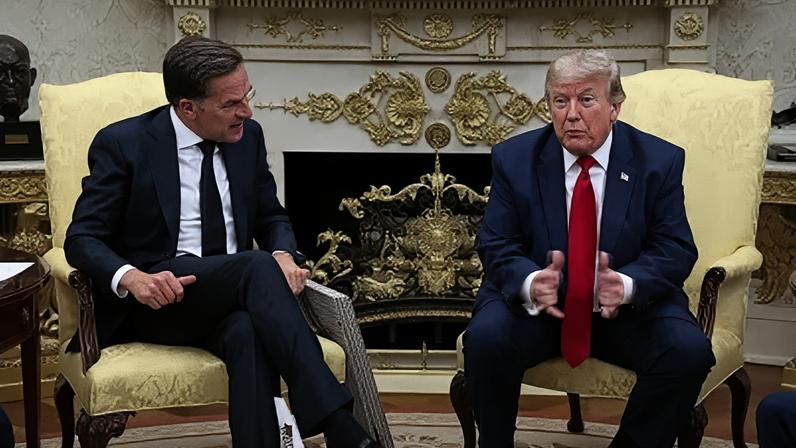 Donald Trump recebe o secretário-geral da Otan, Mark Rutte, no Salão Oval da Casa Branca