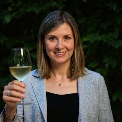 Marta Vidal é eleita presidente da Cava DO