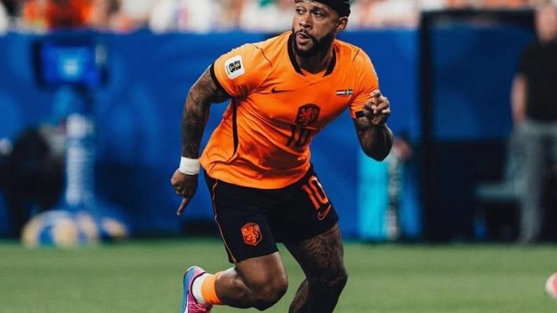 Memphis Depay, atacante da Holanda e jogador do Corinthians, pode ser um dos trunfos da seleção em um eventual confronto com o Brasil