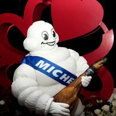 Cidades dos EUA pagam milhões por guias Michelin